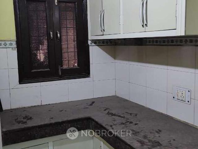2 BHK Flat for Rent In Judge Colony