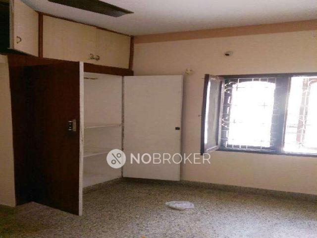 2 BHK Flat for Rent In Koramangala