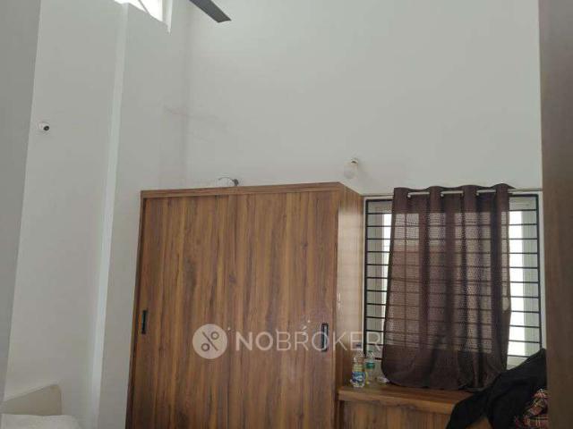 2 BHK Flat for Rent In Koramangala