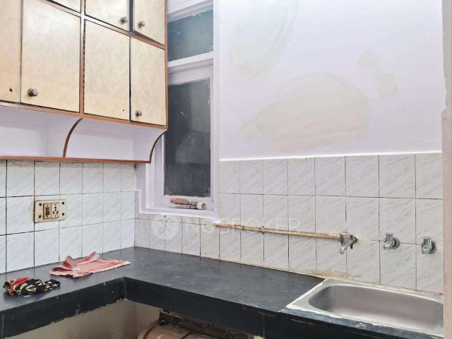 2 BHK Flat for Rent In Lajpat Nagar