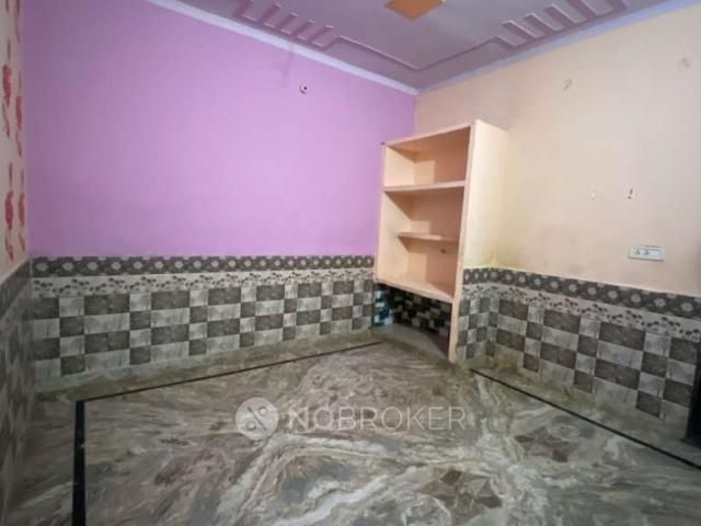 2 BHK Flat for Rent In Lalkuan