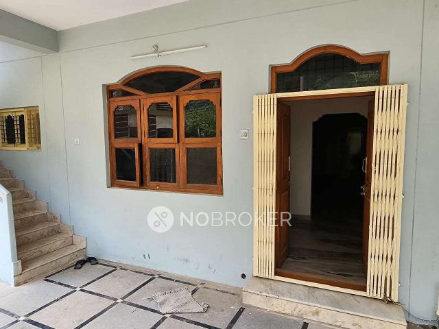 2 BHK Flat for Rent In Langar Houz