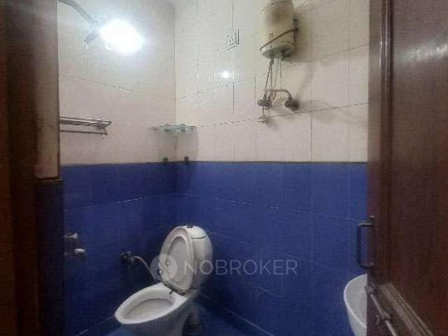 2 BHK Flat for Rent In Paharganj