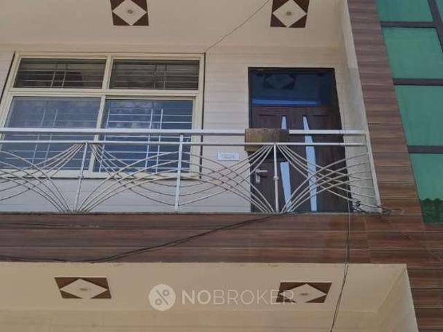 2 BHK Flat for Rent In Palam Vihar Extension