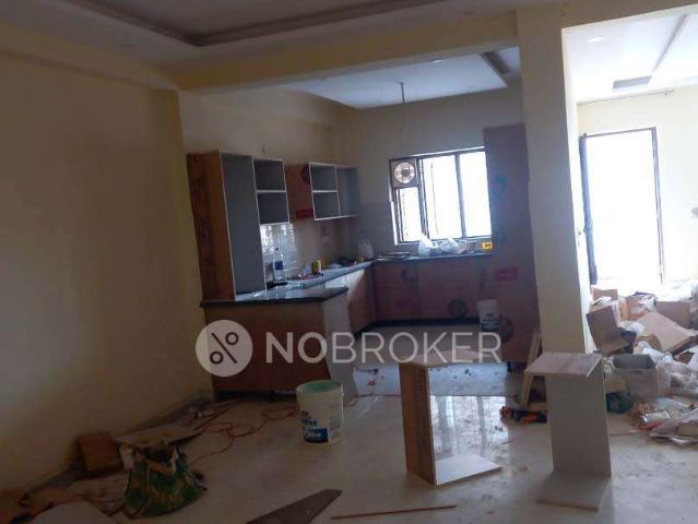 2 BHK Flat for Rent In Rattan Garden 2nd Park