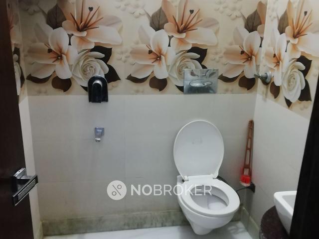 2 BHK Flat for Rent In Rohini