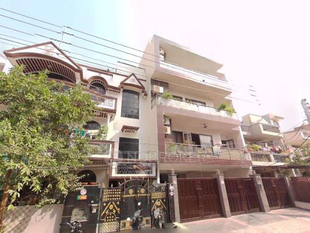 2 BHK Flat for Rent In Sector 45
