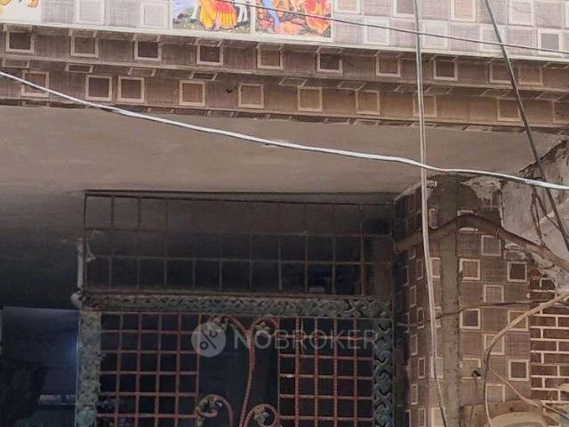 2 BHK Flat for Rent In Sector 62a