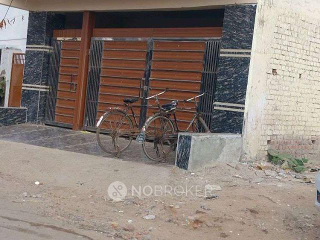 2 BHK Flat for Rent In Sector 15a