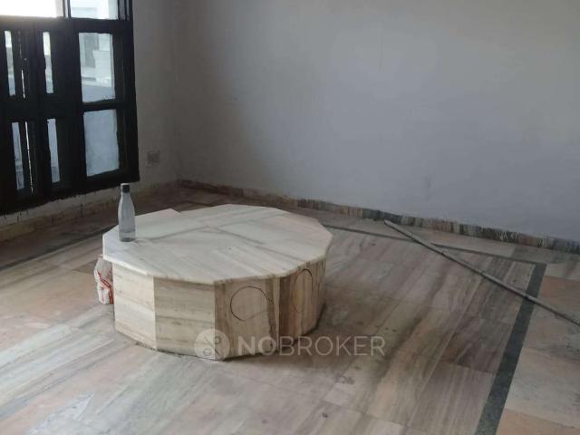 2 BHK Flat for Rent In Sector 29