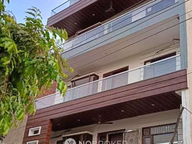2 BHK Flat for Rent In Sector 37