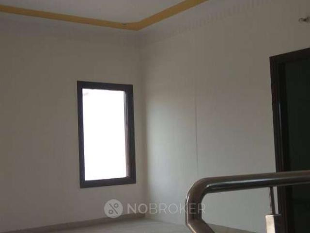 2 BHK Flat for Rent In Sector 38