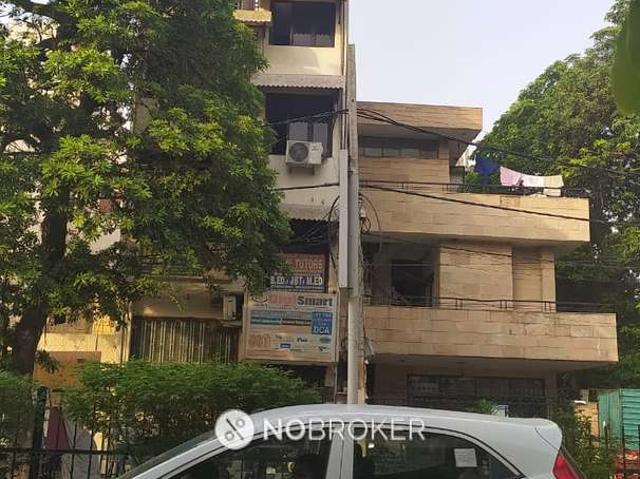 2 BHK Flat for Rent In Shalimar Bagh, Delhi