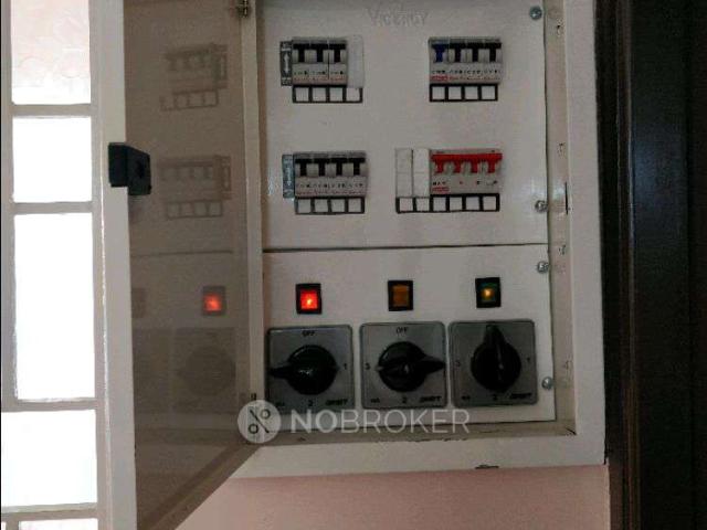 2 BHK Flat for Rent In Thoraipakkam