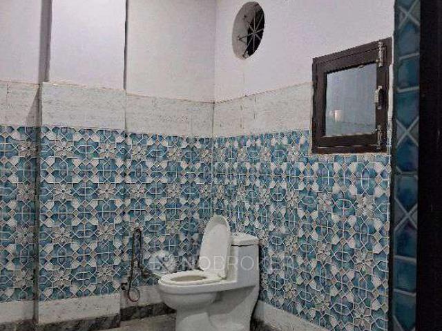 2 BHK Flat for Rent In Tilpata Karanwas