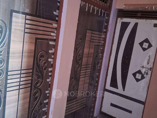 2 BHK Flat for Rent In Tilpata Karanwas