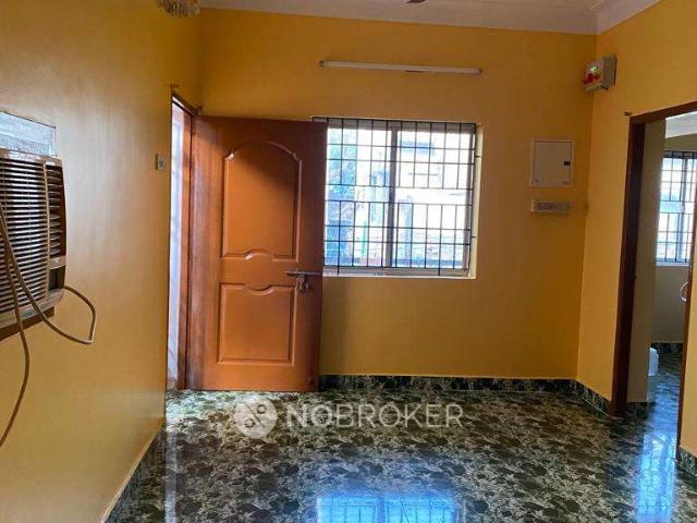 2 BHK Flat for Rent In Velachery