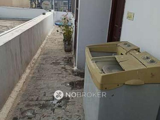 2 BHK Flat For Sale In Mansarover Garden
