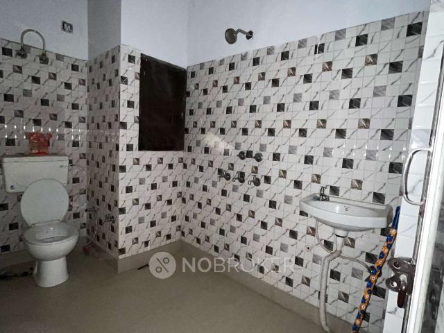 2 BHK Flat For Sale In Dashrath Puri