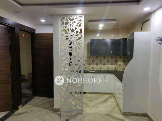 2 BHK Flat For Sale In Dashrath Puri