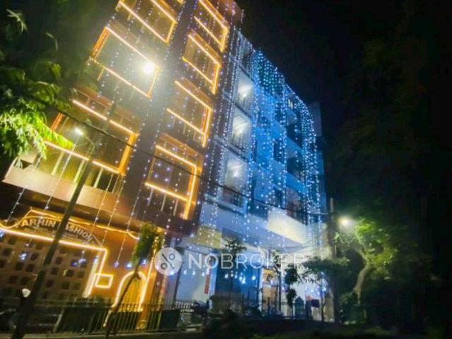 2 BHK Flat For Sale In East Of Kailash