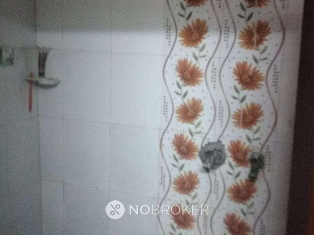 2 BHK Flat For Sale In Geeta Colony