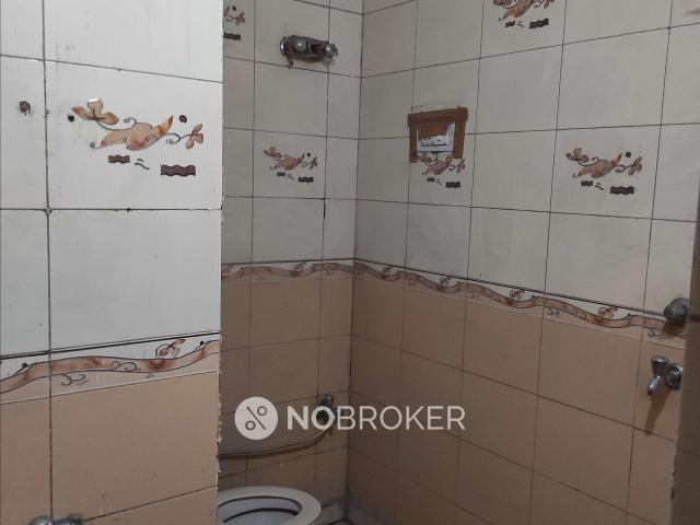 2 BHK Flat For Sale In Jhilmil Colony