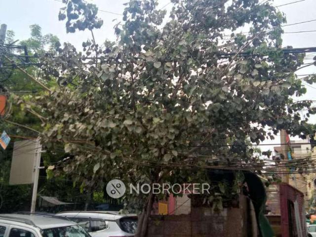 2 BHK Flat For Sale In Karol Bagh