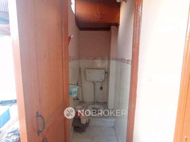 2 BHK Flat For Sale In Krishna Nagar