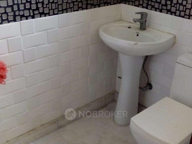 2 BHK Flat For Sale In Rajouri Garden