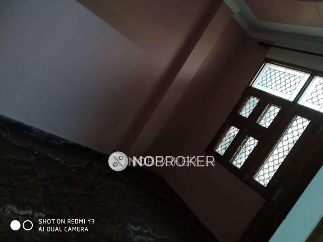 2 BHK Flat For Sale In Vinod Nagar East