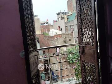 2 BHK Flat For Sale In Yusuf Sarai