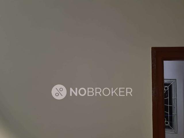 2 BHK Flat In Mustafa Building For Sale In New Malakpet