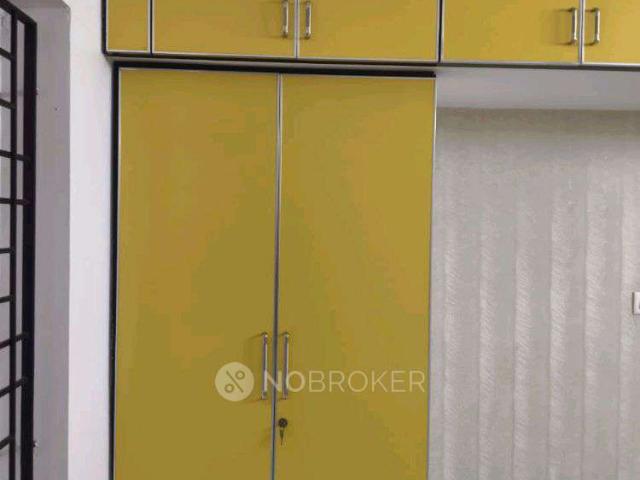 2 BHK Flat In Maceo Apartment for Rent In Medavakkam
