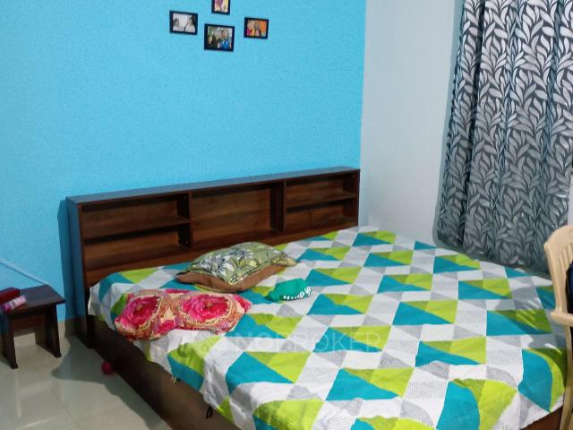 2 BHK Flat In Maa Bhuvaneshwari Residency, Hunasamaranahalli