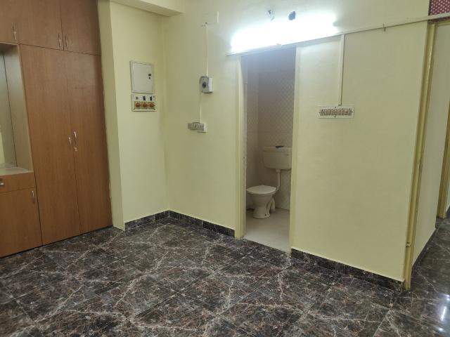 2 BHK Flat In Maan Sarovar Raja Apartment for Rent In Valasaravakkam