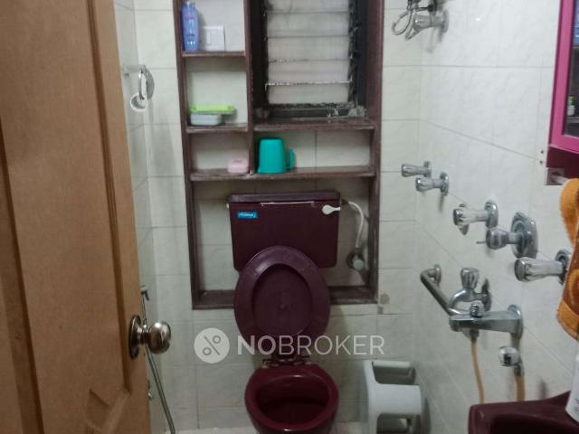 2 BHK Flat In Madhu Kunj for Rent In Khar West