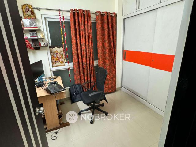 2 BHK Flat In Mahagun Moderne, Sector 78 For Sale In Sector 78