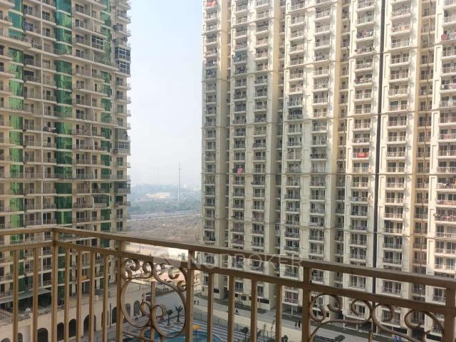 2 BHK Flat In Mahagun Mantra 2 for Rent In Vaidpura