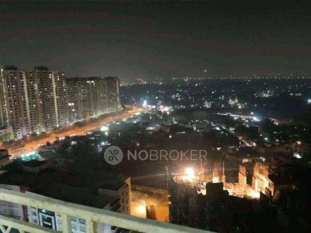 2 BHK Flat In Mahagun Mywoods For Sale In Gaur City 2