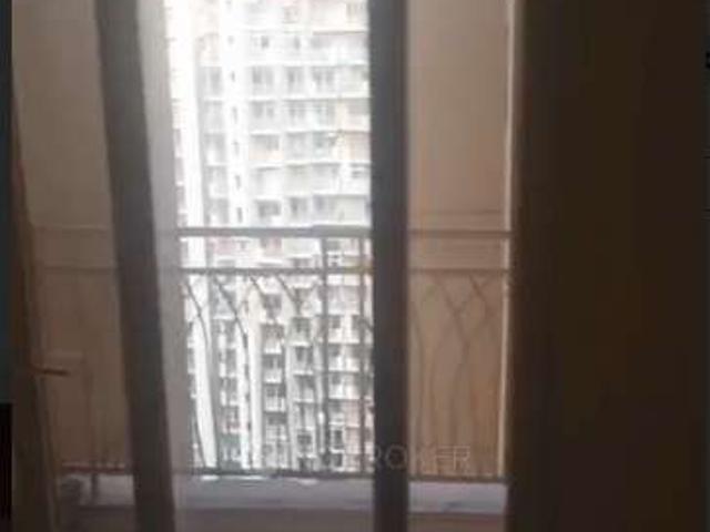 2 BHK Flat In Mahagun Mywoods for Rent In Sector 16c