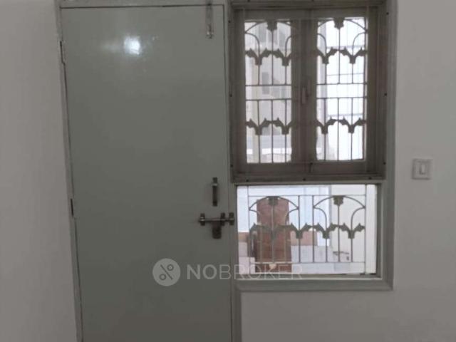 2 BHK Flat In Mahagun Puram for Rent In Mahagunpuram