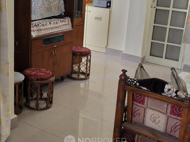2 BHK Flat In Mahalakshmi Apartments For Sale In Shamlal Buildings