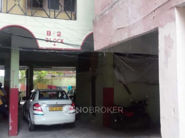 2 BHK Flat In Maheshwari Towers for Rent In Banjara Hills