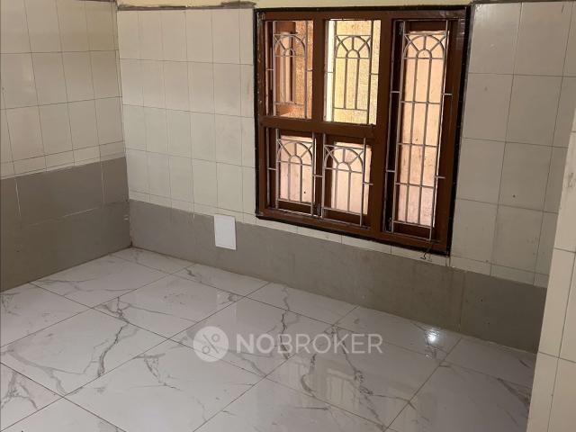 2 BHK Flat In Majestic for Rent In Madipakkam