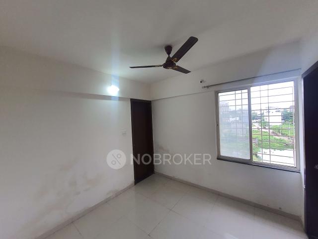 2 BHK Flat In Majestique Oassis For Sale In Majestique Oasis