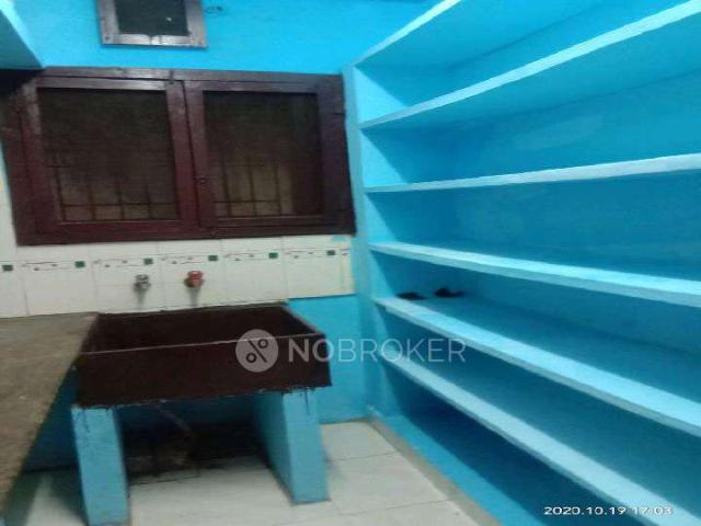 2 BHK Flat In Maskhan Chavadi, masudi Brodway Near Metro Sat