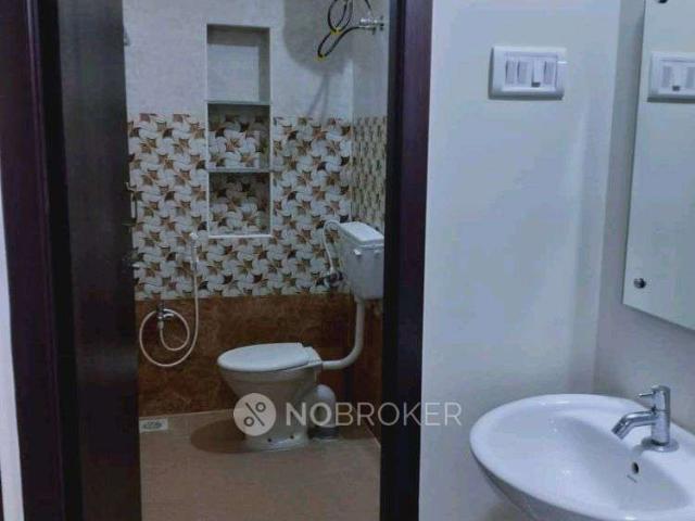 2 BHK Flat In Marutham Apartment, Thalampur For Sale In Thazhambur Panchayat Office