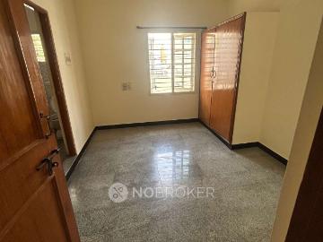 2 BHK Flat In Mathru Krupa for Lease In Hebbal