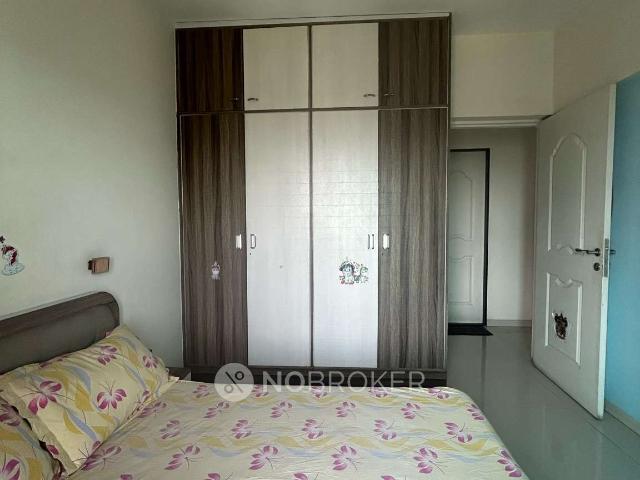 2 BHK Flat In Mayfair Hillcrest For Sale In Vikhroli West, Mumbai